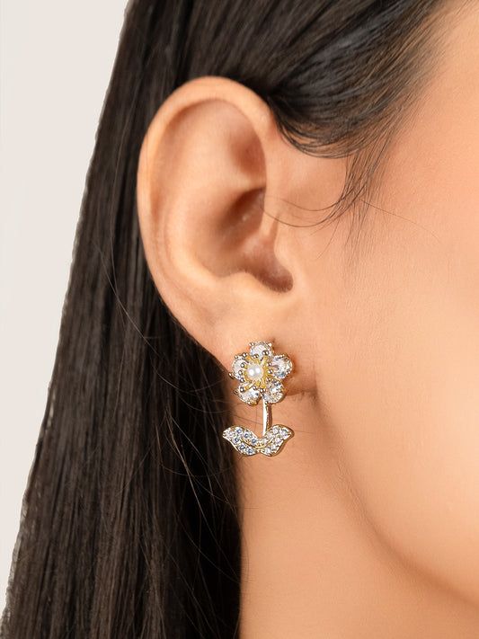 Pretty little flower stud earrings