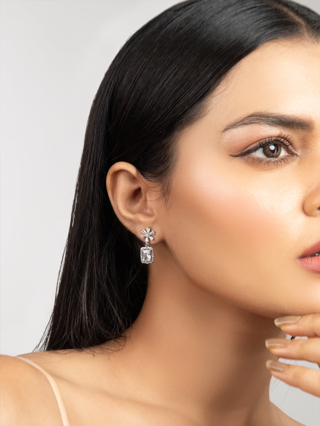 Diamond cut silver drop earrings